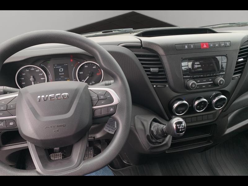 Image IVECO Daily CCb 35C16 empattement 4100