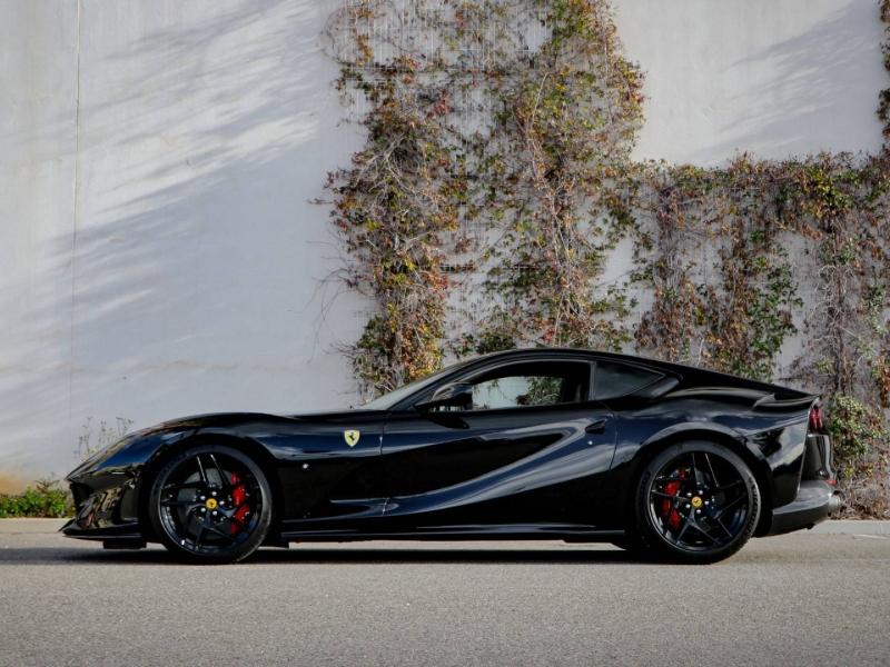 Image FERRARI 812 V12 6.5 800ch