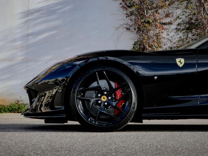 Image FERRARI 812 V12 6.5 800ch