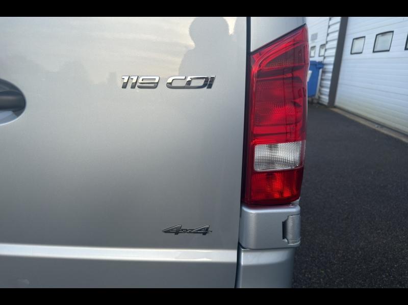 Image MERCEDES-BENZ Vito Fg 119 CDI Compact Select 4X4 Propulsion 9G-Tronic