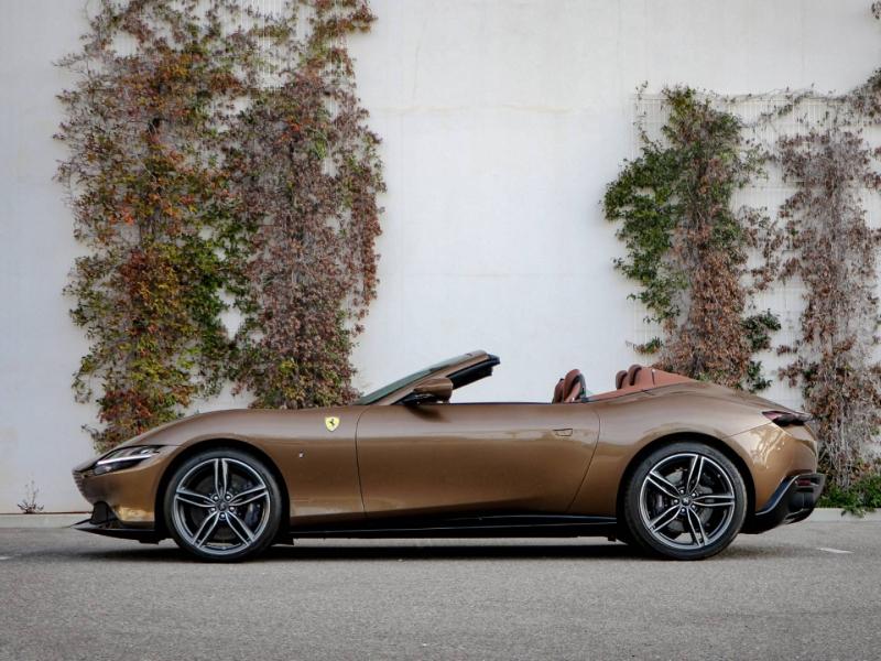 Image FERRARI ROMA SPIDER CABRIOLET