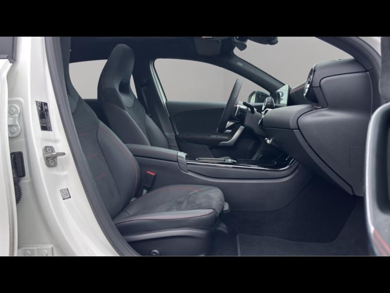 Image MERCEDES-BENZ Classe A 200 d 150ch AMG Line 8G-DCT