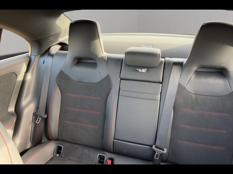 Image MERCEDES-BENZ CLA 200 d 150ch AMG Line 8G-DCT