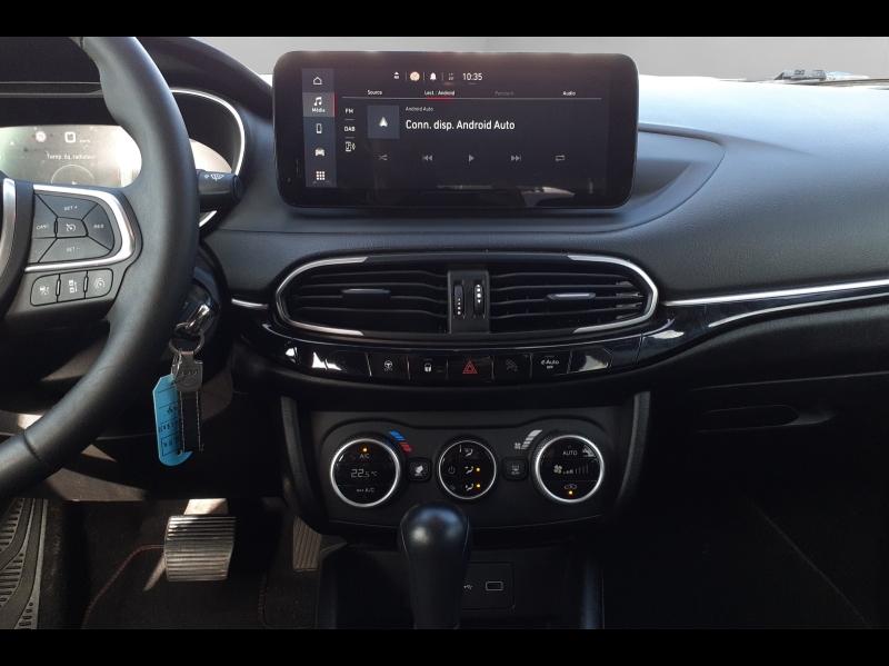 Image FIAT Tipo Cross 1.5 FireFly Turbo 130ch S/S (RED) Hybrid DCT7 MY22