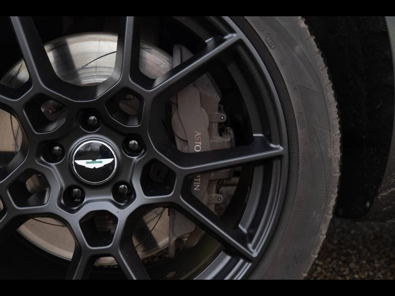 Image ASTON MARTIN DBX 4.0 V8 biturbo 550ch BVA9