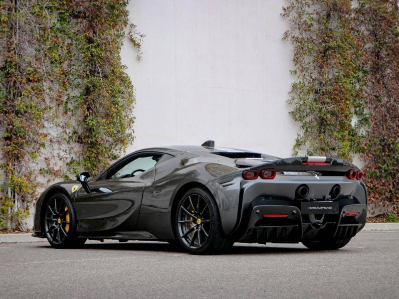 Image FERRARI SF90 STRADALE Coupé