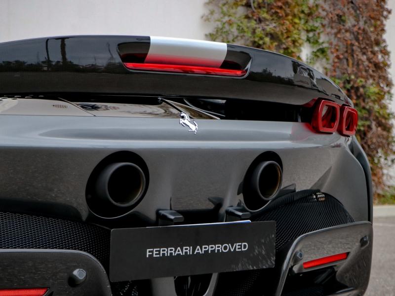 Image FERRARI SF90 STRADALE Coupé