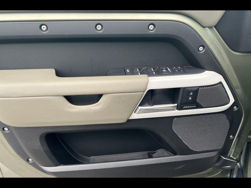 Image LAND-ROVER Defender 110 2.0 P400e SE