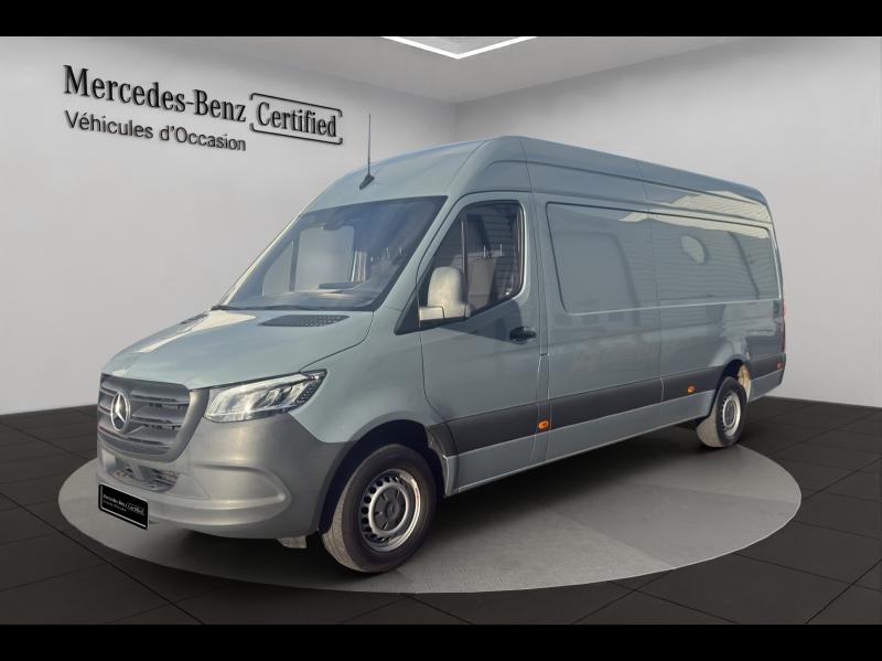 Photo MERCEDES-BENZ Sprinter Fg 319 CDI 43 3T5 First Propulsion Lourd 9G-Tronic