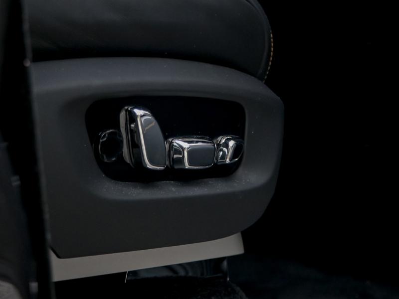 Image ROLLS-ROYCE Cullinan V12 6.75 Bi-Turbo 600ch Black Badge