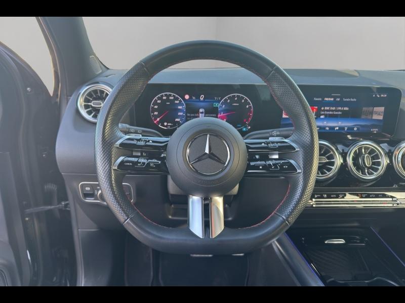 Image MERCEDES-BENZ GLA 200 163ch AMG Line 7G-DCT