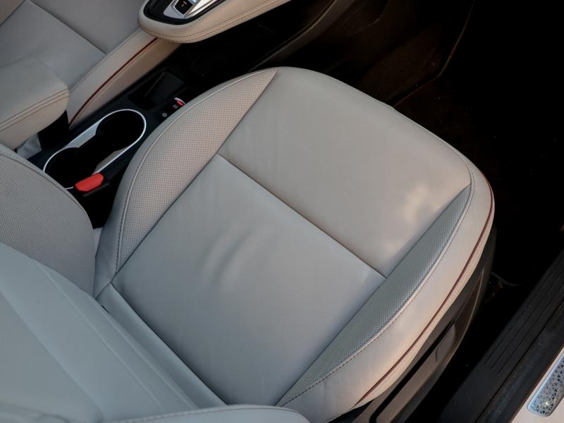 Image RENAULT Captur 1.6 E-Tech hybride rechargeable 160ch Initiale Paris -21