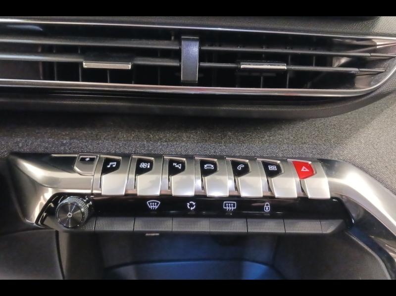 Image PEUGEOT 3008 HYBRID 225ch Roadtrip e-EAT8