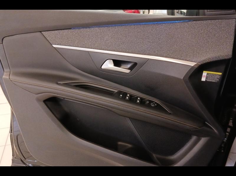 Image PEUGEOT 3008 HYBRID 225ch Roadtrip e-EAT8