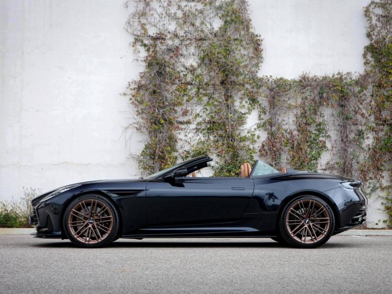 Image ASTON MARTIN DB12 Volante V8 4.0 680ch BVA8