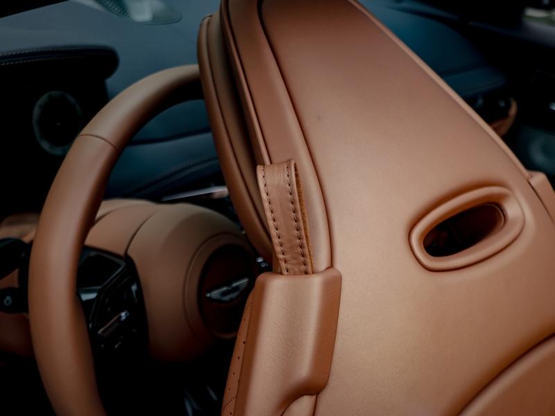 Image ASTON MARTIN DB12 Volante V8 4.0 680ch BVA8