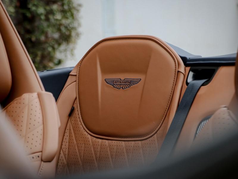 Image ASTON MARTIN DB12 Volante V8 4.0 680ch BVA8