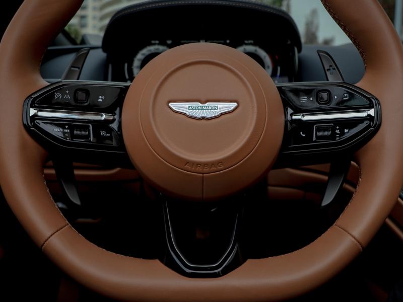 Image ASTON MARTIN DB12 Volante V8 4.0 680ch BVA8