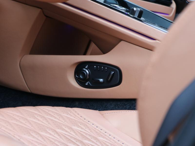Image ASTON MARTIN DB12 Volante V8 4.0 680ch BVA8