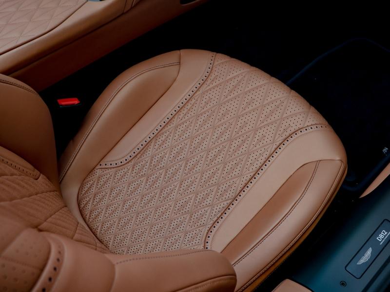 Image ASTON MARTIN DB12 Volante V8 4.0 680ch BVA8