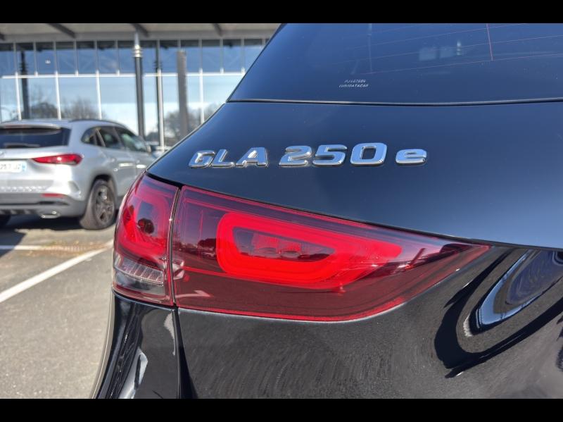 Image MERCEDES-BENZ GLA 250 e 160+102ch AMG Line 8G-DCT