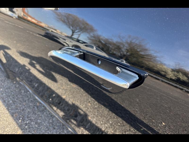 Image MERCEDES-BENZ Classe E 300 d e Hybrid EQ 197+129ch AMG Line 4Matic 9G-Tronic