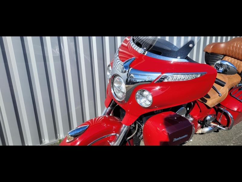 Image INDIAN Roadmaster 1811 Red 2015
