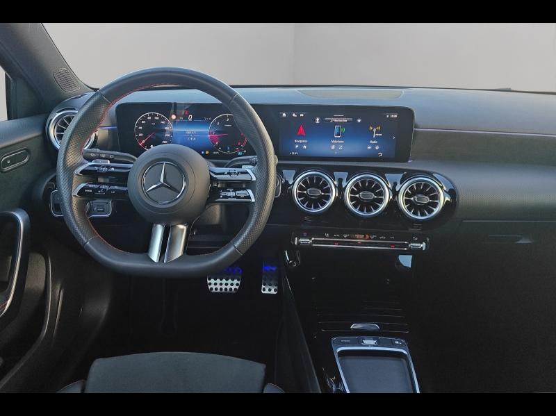 Image MERCEDES-BENZ Classe A 200 d 150ch AMG Line 8G-DCT