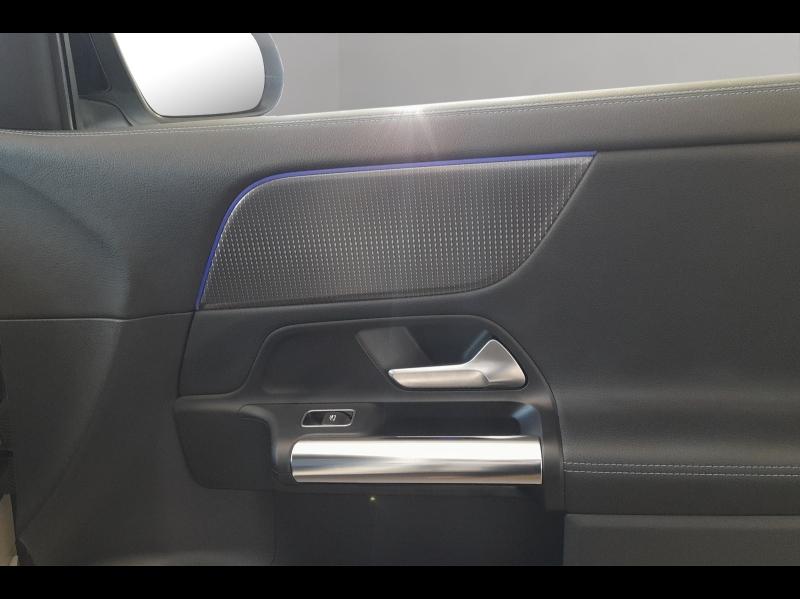 Image MERCEDES-BENZ GLA 200 d 150ch Progressive Line 8G-DCT