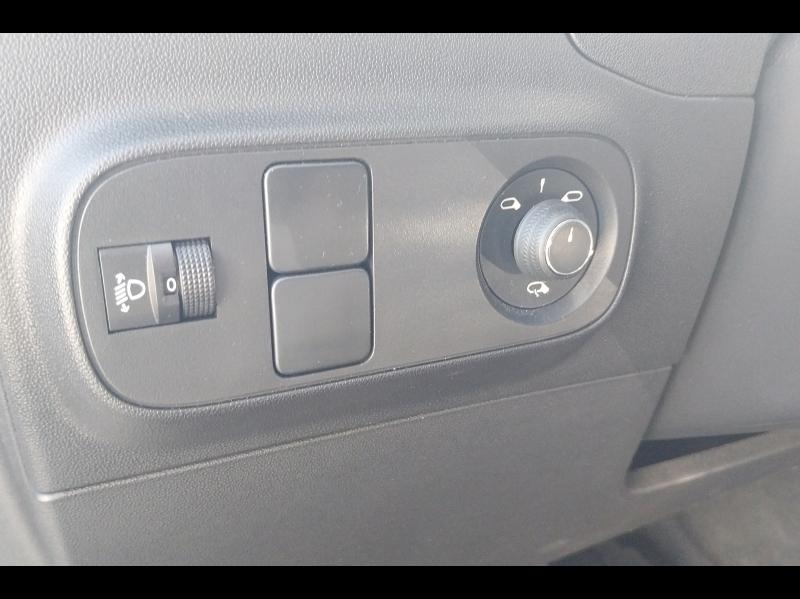 Image CITROEN C3 1.2 PureTech 110ch S&S Shine Business 121g