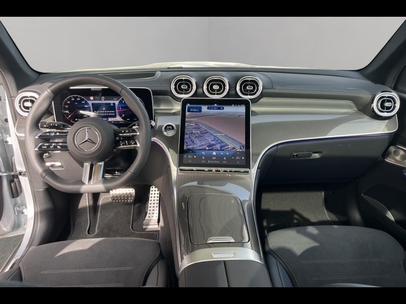 Image MERCEDES-BENZ GLC 220 d 197ch AMG Line 4Matic 9G-Tronic