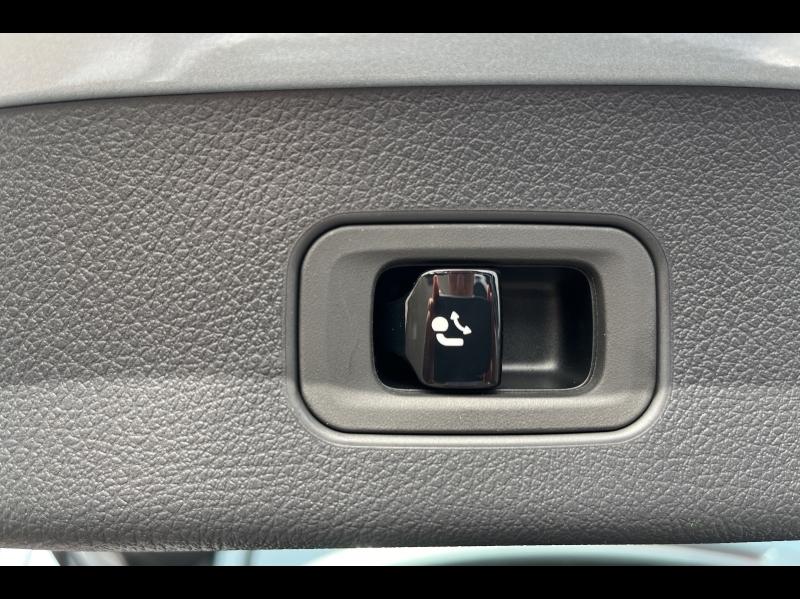 Image MERCEDES-BENZ GLC 220 d 197ch AMG Line 4Matic 9G-Tronic