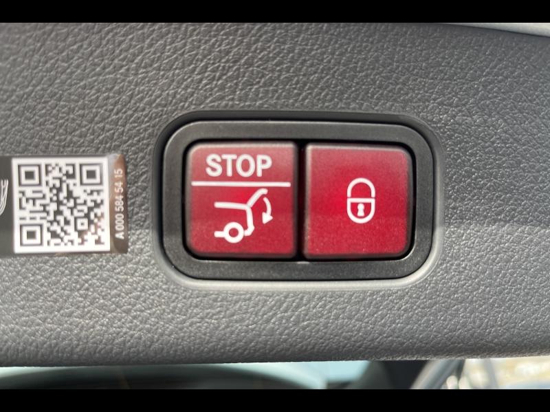 Image MERCEDES-BENZ GLC 220 d 197ch AMG Line 4Matic 9G-Tronic