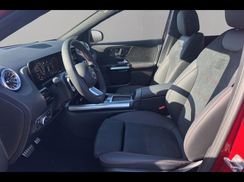 Image MERCEDES-BENZ GLA 180 d 116ch AMG Line 8G-DCT