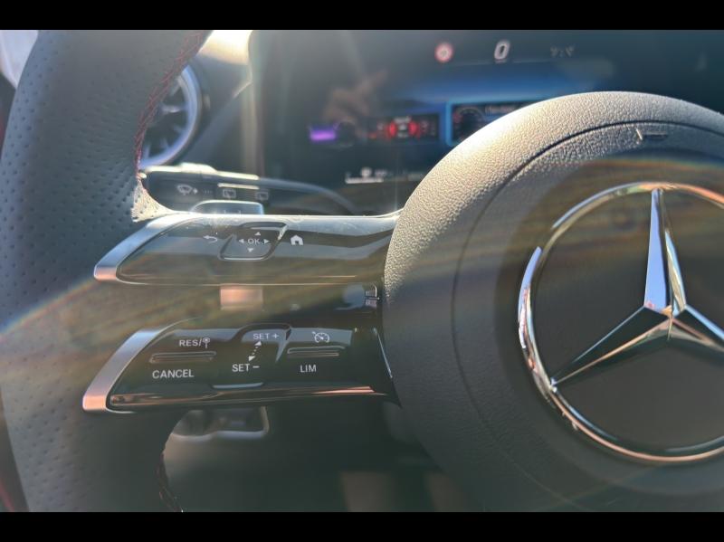 Image MERCEDES-BENZ GLA 180 d 116ch AMG Line 8G-DCT