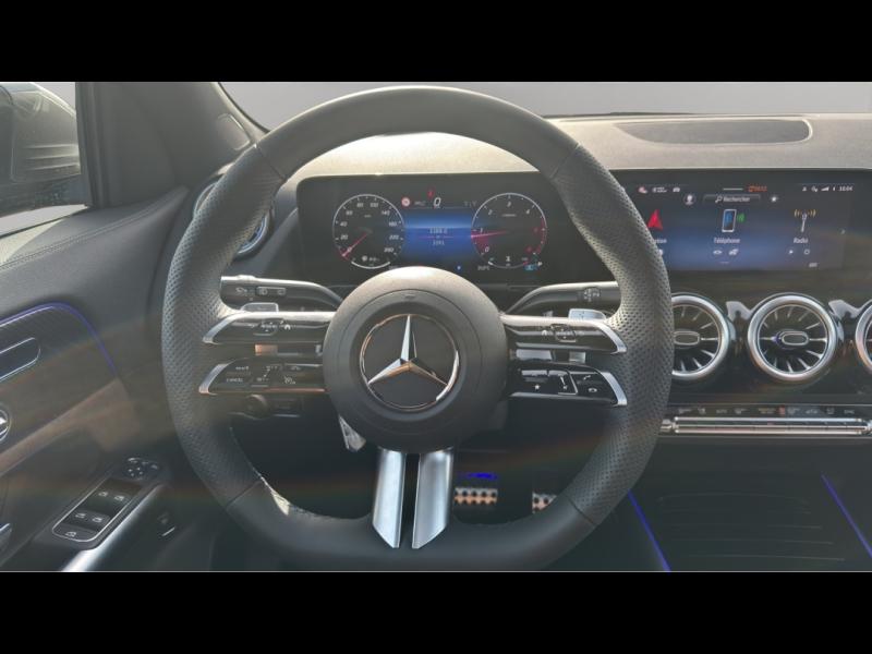 Image MERCEDES-BENZ GLA 200 d 150ch AMG Line 8G-DCT