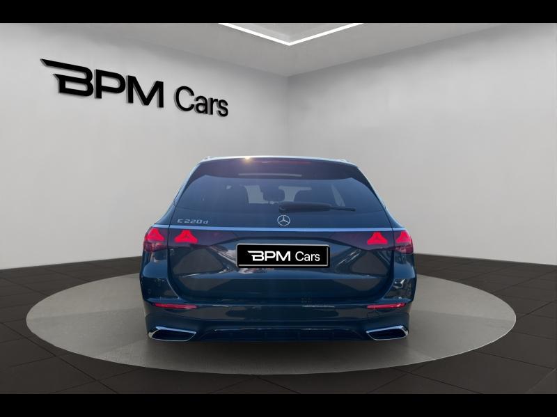 Image MERCEDES-BENZ Classe E Break 220 d 197+23ch AMG Line 9G-Tronic
