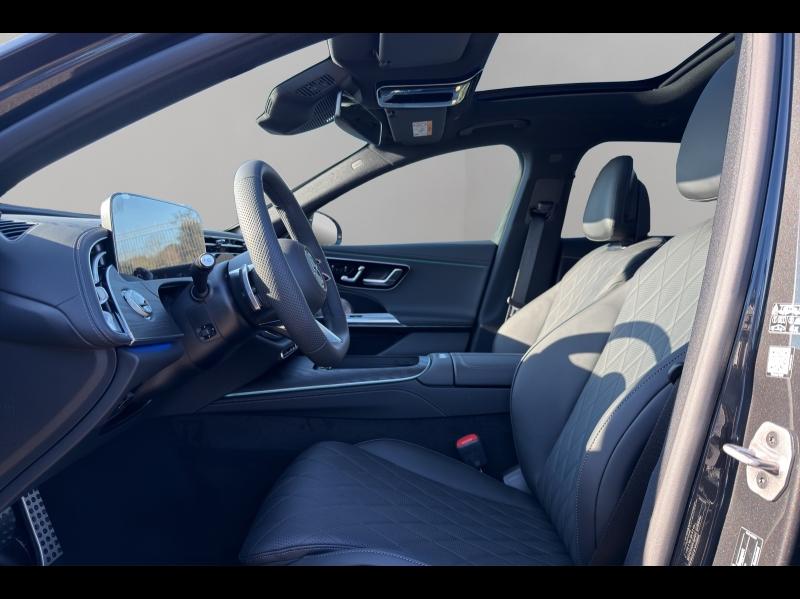 Image MERCEDES-BENZ Classe E Break 220 d 197+23ch AMG Line 9G-Tronic