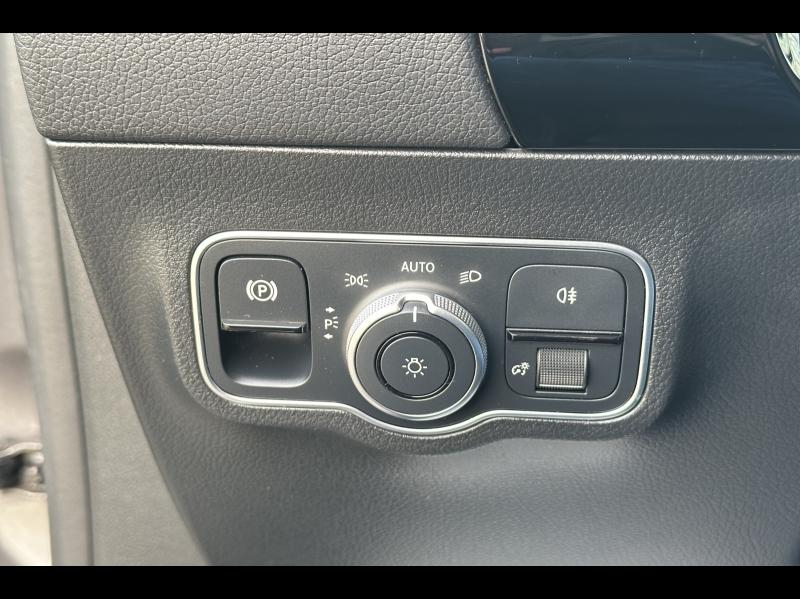 Image MERCEDES-BENZ GLA 200 d 150ch Progressive Line 8G-DCT