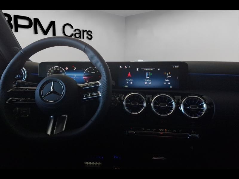 Image MERCEDES-BENZ Classe A 180 d 116ch AMG Line 8G-DCT