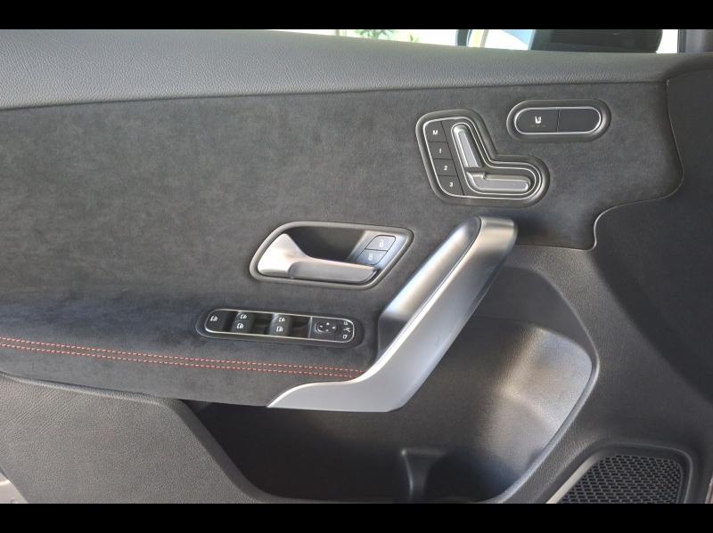Image MERCEDES-BENZ Classe A 180 d 116ch AMG Line 8G-DCT