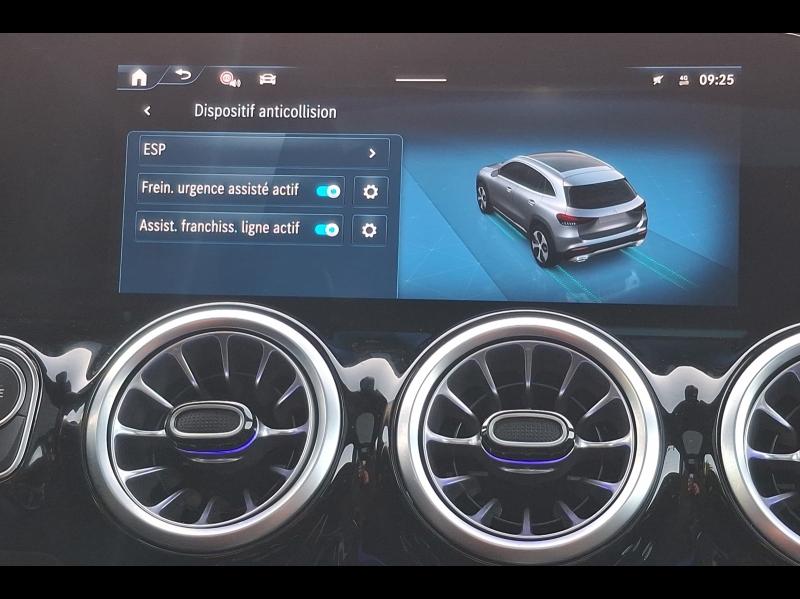 Image MERCEDES-BENZ GLA 200 d 150ch AMG Line 8G-DCT