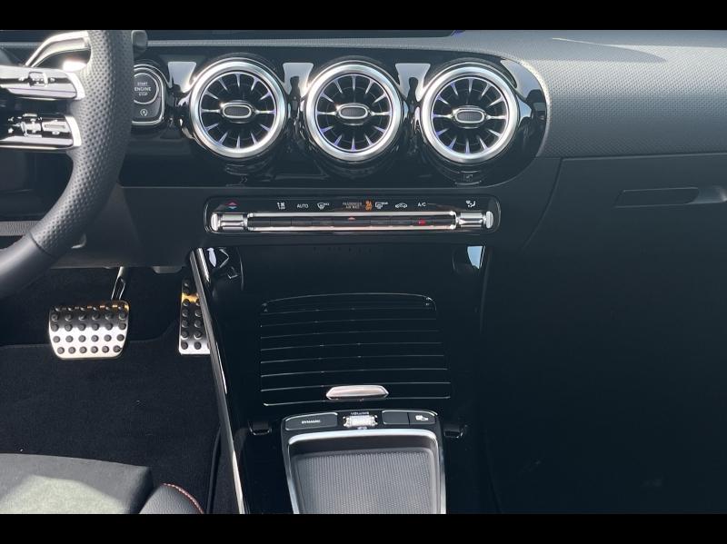 Image MERCEDES-BENZ Classe A 180 136ch AMG Line 7G-DCT