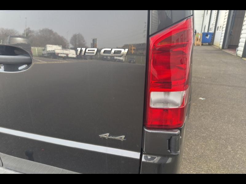 Image MERCEDES-BENZ Vito Fg 119 CDI Extra-Long Select 4x4 9G-Tronic