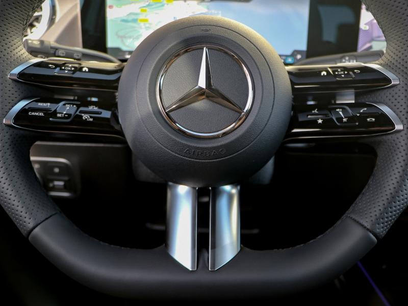 Image MERCEDES-BENZ GLA 250 e Hybrid EQ 218ch AMG Line 8G-DCT