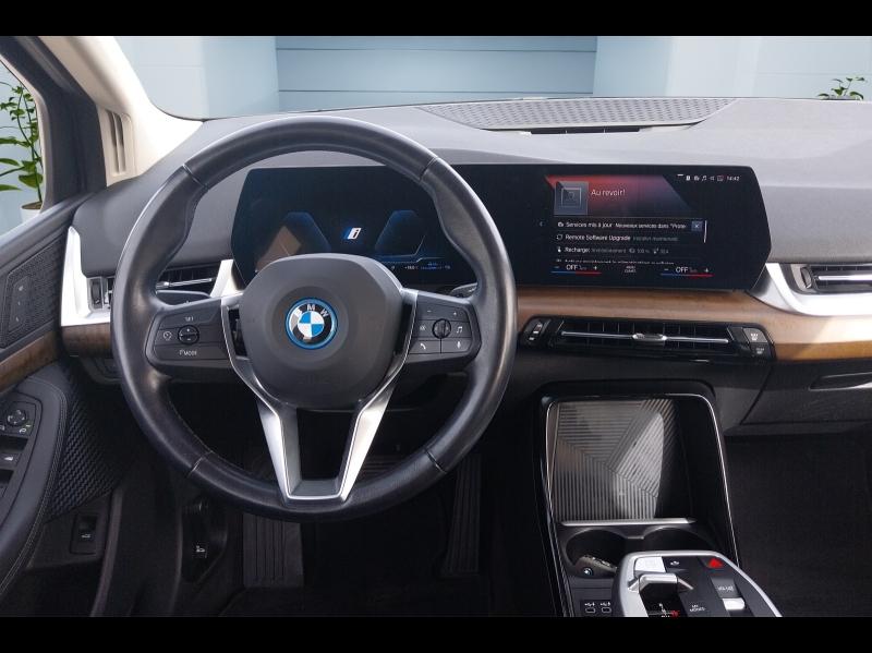 Image BMW Série 2 ActiveTourer 225e 245ch xDrive Luxury DKG7