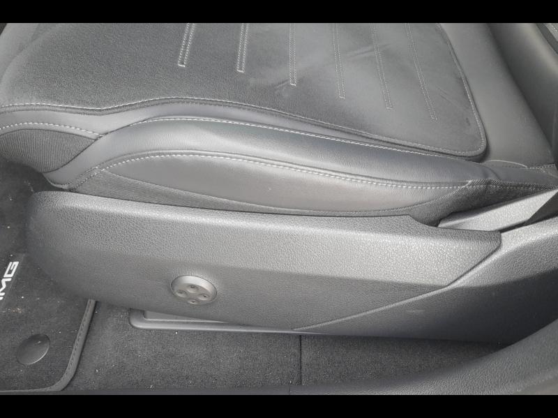 Image MERCEDES-BENZ GLC 220 d 197ch AMG Line 4Matic 9G-Tronic