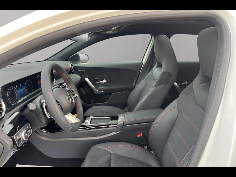 Image MERCEDES-BENZ Classe A 180 136ch Star Edition 7G-DCT