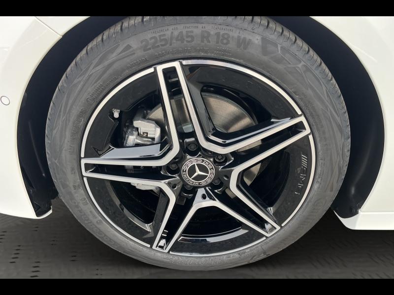 Image MERCEDES-BENZ Classe A 180 136ch Star Edition 7G-DCT