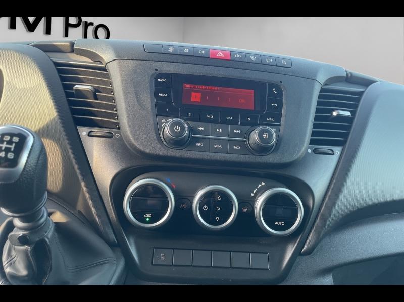 Image IVECO Daily CCb 35C16H3.0 empattement 3450 caisse frigo